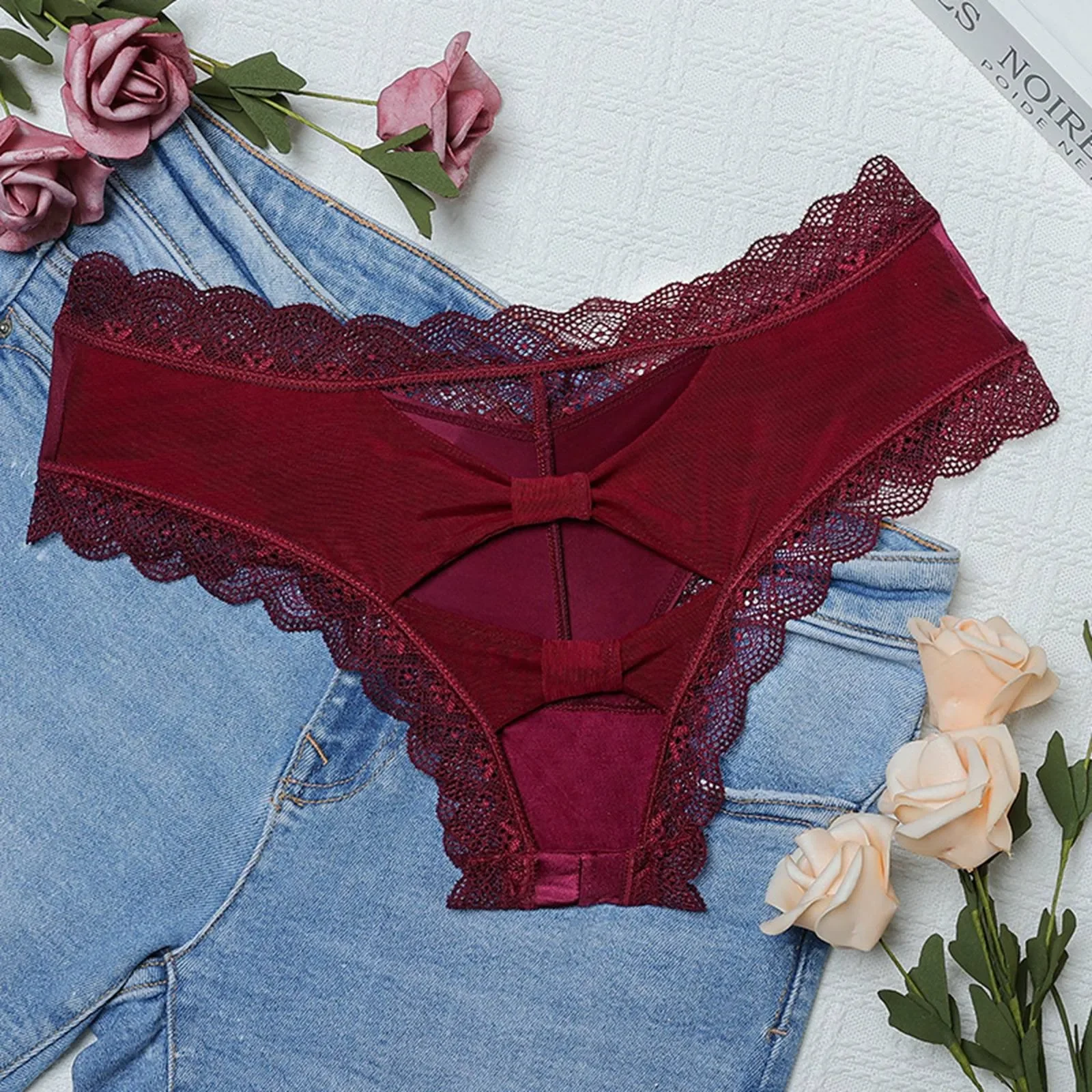 Sexy Perspective Hollow Out Panties For Women Breathable Low Waist Seamless Underwear Female Lace Edge See Through Underpants
Sexy Perspective Hollow Out Panties For Women Breathable Low Waist Seamless Underwear Female Lace Edge See Through Underpants