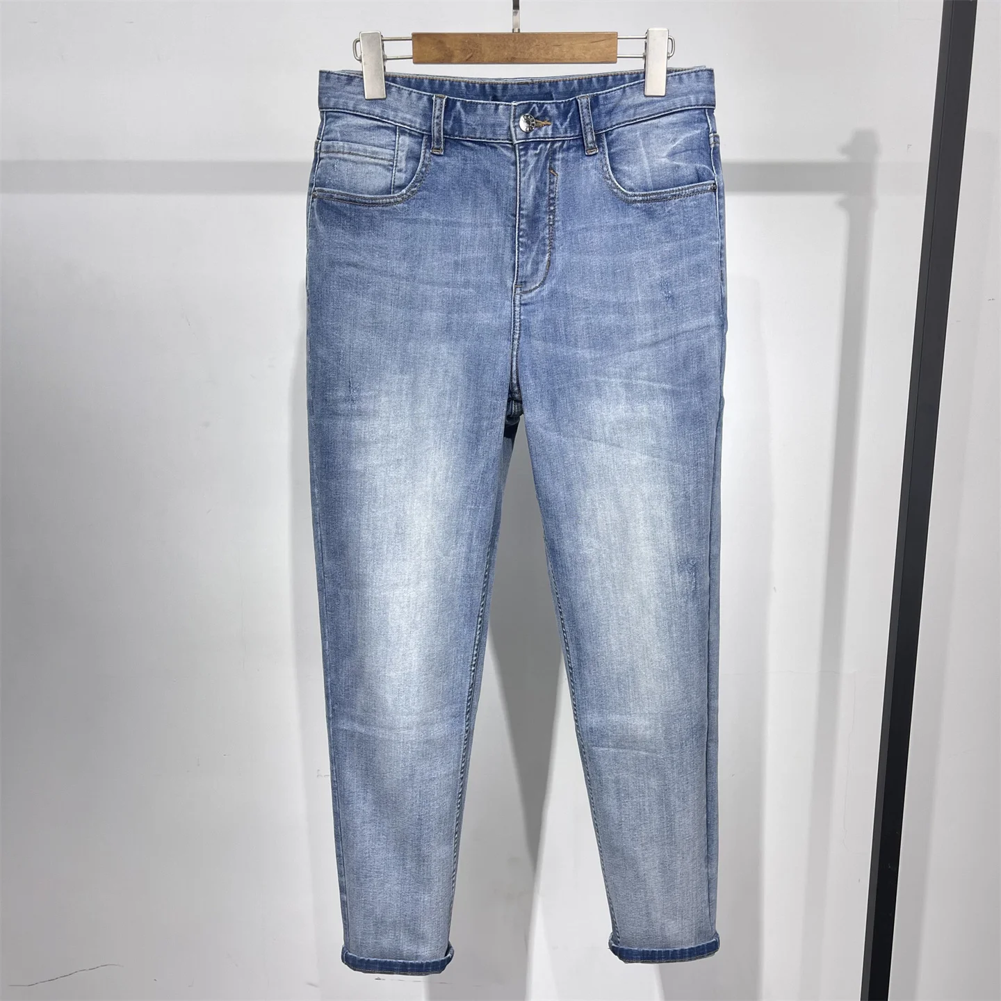 Men's Bird Series Denim Jeans Elastic Straight Leg Washed Casual Nine plus Half Length Pants Cotton Blend Comfortable Breathable
Men's Bird Series Denim Jeans Elastic Straight Leg Washed Casual Nine plus Half Length Pants Cotton Blend Comfortable Breathable