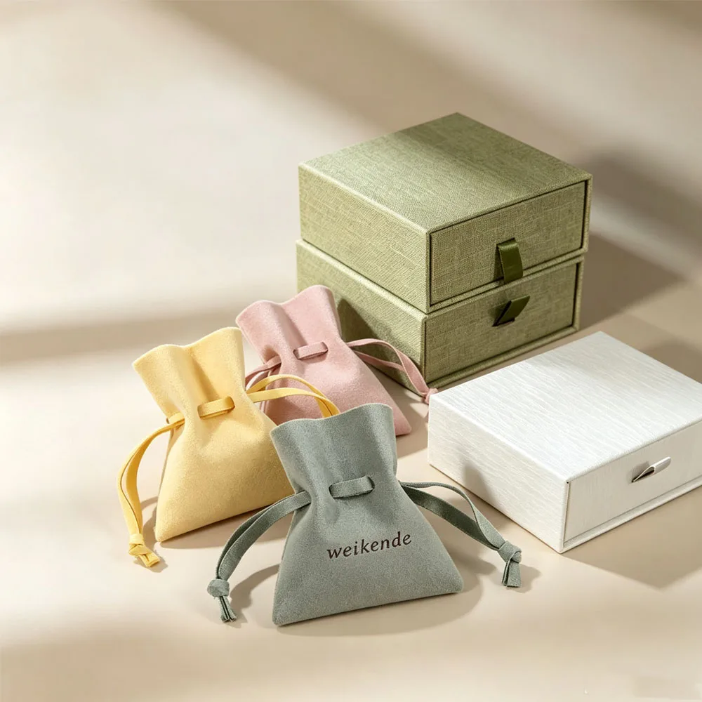 100pcs Alternative Microfiber Drawstring Pouch Soft Gift Bag Soap Perfume Jewelry Organizer Packaging Wedding Favors Candy Sack
100pcs Alternative Microfiber Drawstring Pouch Soft Gift Bag Soap Perfume Jewelry Organizer Packaging Wedding Favors Candy Sack
