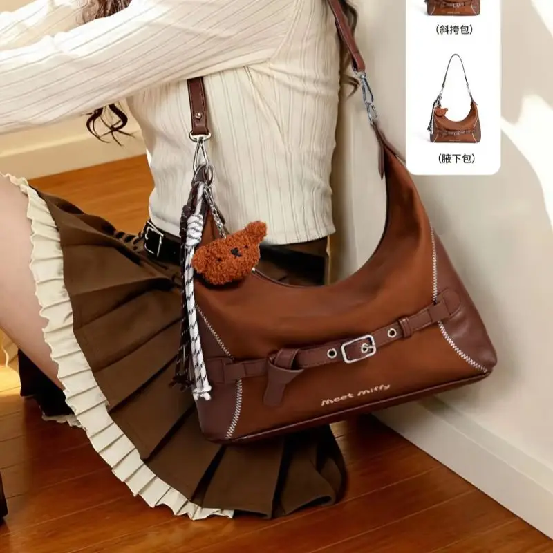 Miffy Single Shoulder Bag Daily Retro Crossbody Bag Beautiful Exquisite Versatile Style Charm Collectible Gift Series Ornaments
Miffy Single Shoulder Bag Daily Retro Crossbody Bag Beautiful Exquisite Versatile Style Charm Collectible Gift Series Ornaments