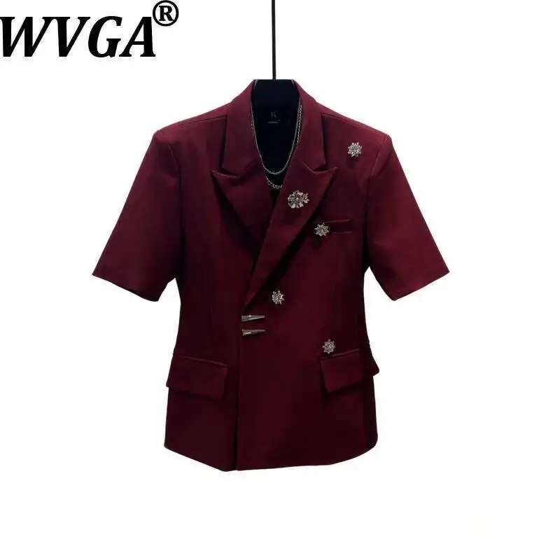 WVGA Spring Summer New Man High-end Metallic Decoration Short Sleeve Blazer Niche Design Casual Shoulder-padded Coats Ins W23243
WVGA Spring Summer New Man High-end Metallic Decoration Short Sleeve Blazer Niche Design Casual Shoulder-padded Coats Ins W23243