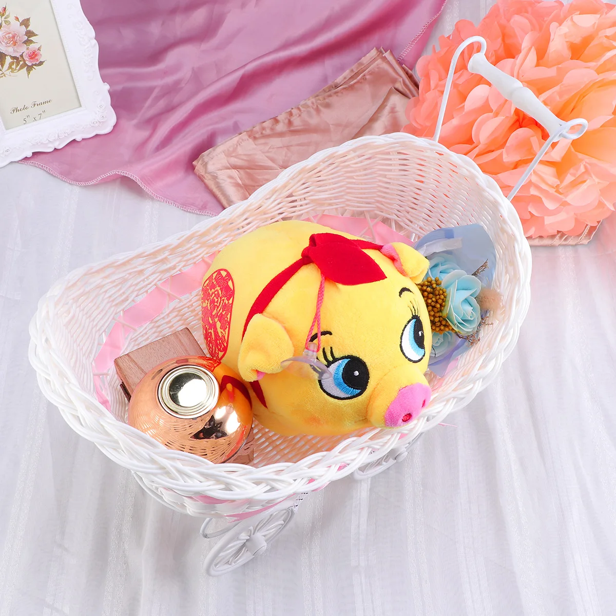 1Pcs Crafted Cane Tricycle Basket Decorative Small Item Carrier for Indoor Outdoor Use Handmade Flower Stroller Ornament
1Pcs Crafted Cane Tricycle Basket Decorative Small Item Carrier for Indoor Outdoor Use Handmade Flower Stroller Ornament