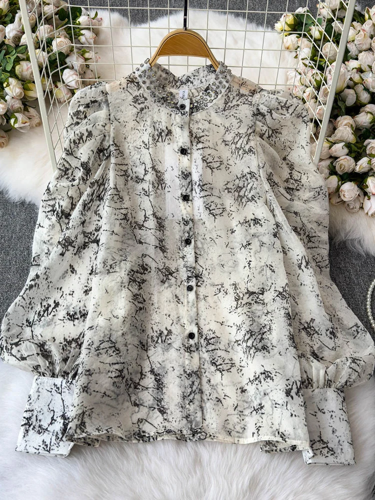 Design Sense Niche Printed Shirts for Women Spring Summer Diamonds Stand Collar Sun Protection Shirt French Style Versatile Tops
Design Sense Niche Printed Shirts for Women Spring Summer Diamonds Stand Collar Sun Protection Shirt French Style Versatile Tops