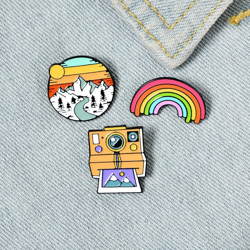 Creative Cartoon Rainbow Snow Mountain Badge Enamel Pin Sunrise camera Brooches Jewelry Gift for Kids Friends
Creative Cartoon Rainbow Snow Mountain Badge Enamel Pin Sunrise camera Brooches Jewelry Gift for Kids Friends