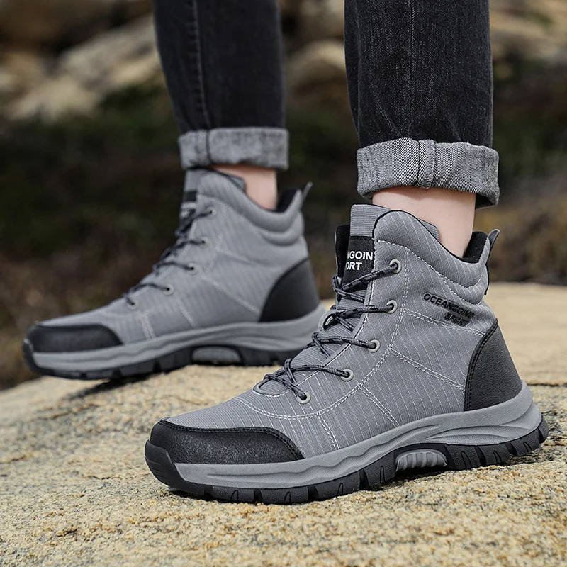 Новые зимние мужские водоотталкивающие походные туфли, плюшевые теплые зимние ботинки, спортивная обувь для треккинга и ходьбы на открытом воздухе
Новые зимние мужские водоотталкивающие походные туфли, плюшевые теплые зимние ботинки, спортивная обувь для треккинга и ходьбы на открытом воздухе