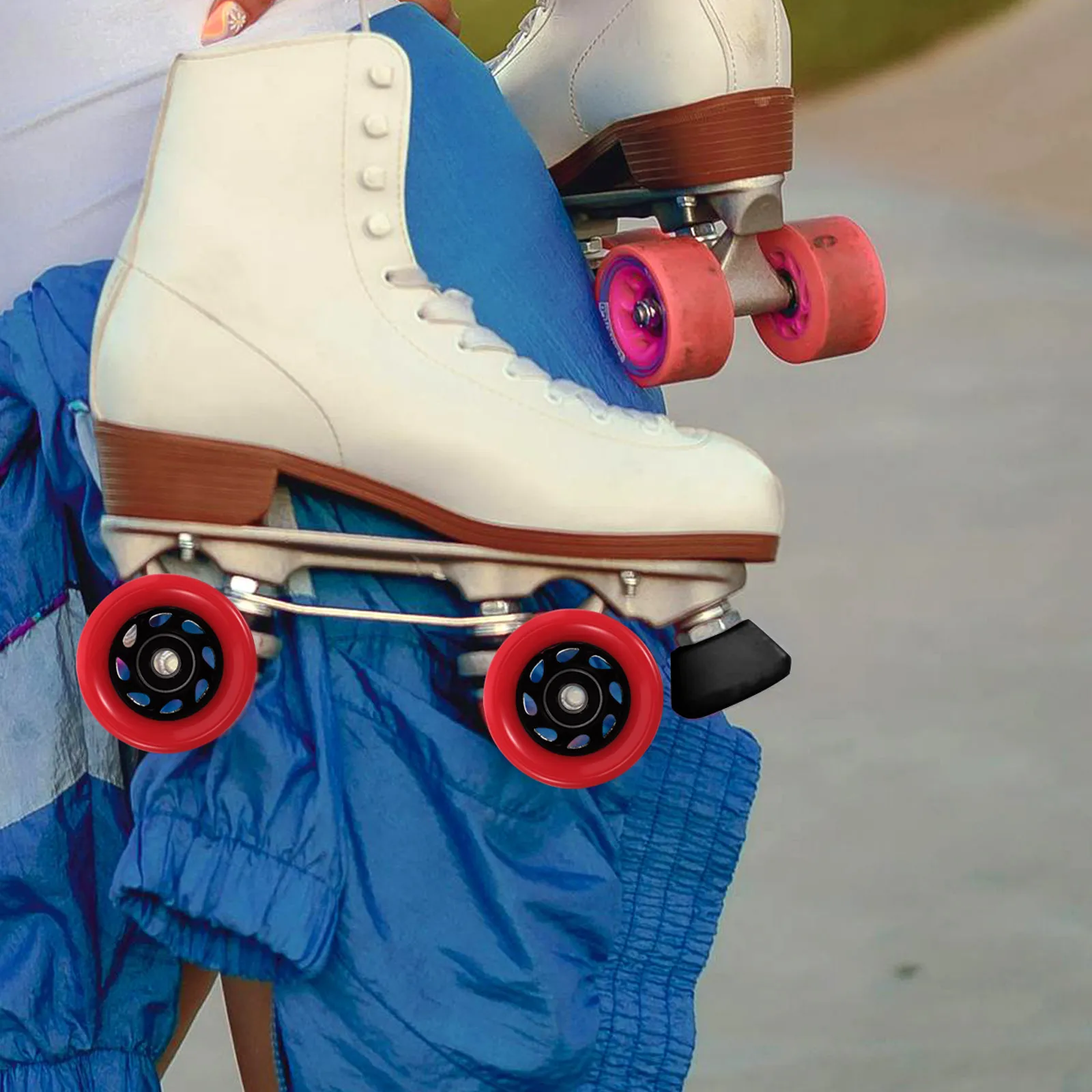 Комплект амортизирующих траков для скейтборда с подушками-амортизаторами для роликовых коньков, совместимость с двухрядными коньками, центральное отверстие 10 мм
Комплект амортизирующих траков для скейтборда с подушками-амортизаторами для роликовых коньков, совместимость с двухрядными коньками, центральное отверстие 10 мм