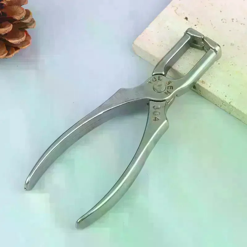 Stainless Steel Zipper Pliers For Zippers Install Stop Clothes Shoes Zips Repair Kits DIY Replacement Sewing Accessories
Stainless Steel Zipper Pliers For Zippers Install Stop Clothes Shoes Zips Repair Kits DIY Replacement Sewing Accessories
