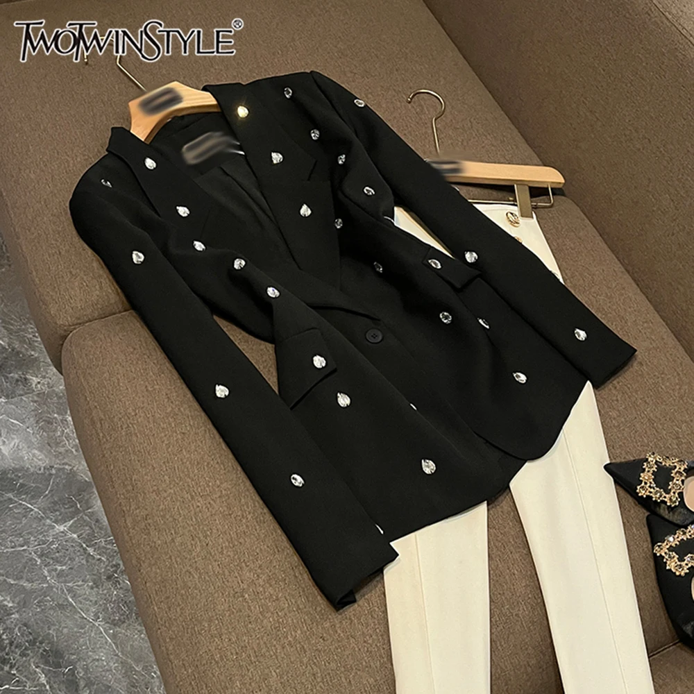 TWOTWINSTYLE Solid Spliced Diamonds Loose Blazers For Women V Neck Long Sleeve Spring Casual Blazer Female Fashion New KJA537582
TWOTWINSTYLE Solid Spliced Diamonds Loose Blazers For Women V Neck Long Sleeve Spring Casual Blazer Female Fashion New KJA537582