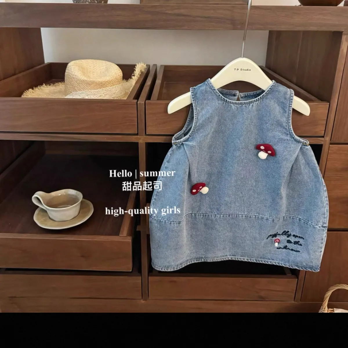 Baby Girl Dress Summer Children Embroidered Mushroom Cowboy Flower Bud Vest Dress
Baby Girl Dress Summer Children Embroidered Mushroom Cowboy Flower Bud Vest Dress