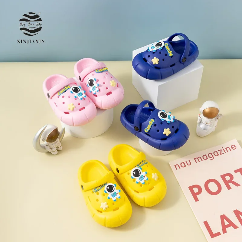 New Classmate Hole Shoes Spaceship Element Slippers EVA Rubber and Plastic Non-slip Slippers
New Classmate Hole Shoes Spaceship Element Slippers EVA Rubber and Plastic Non-slip Slippers