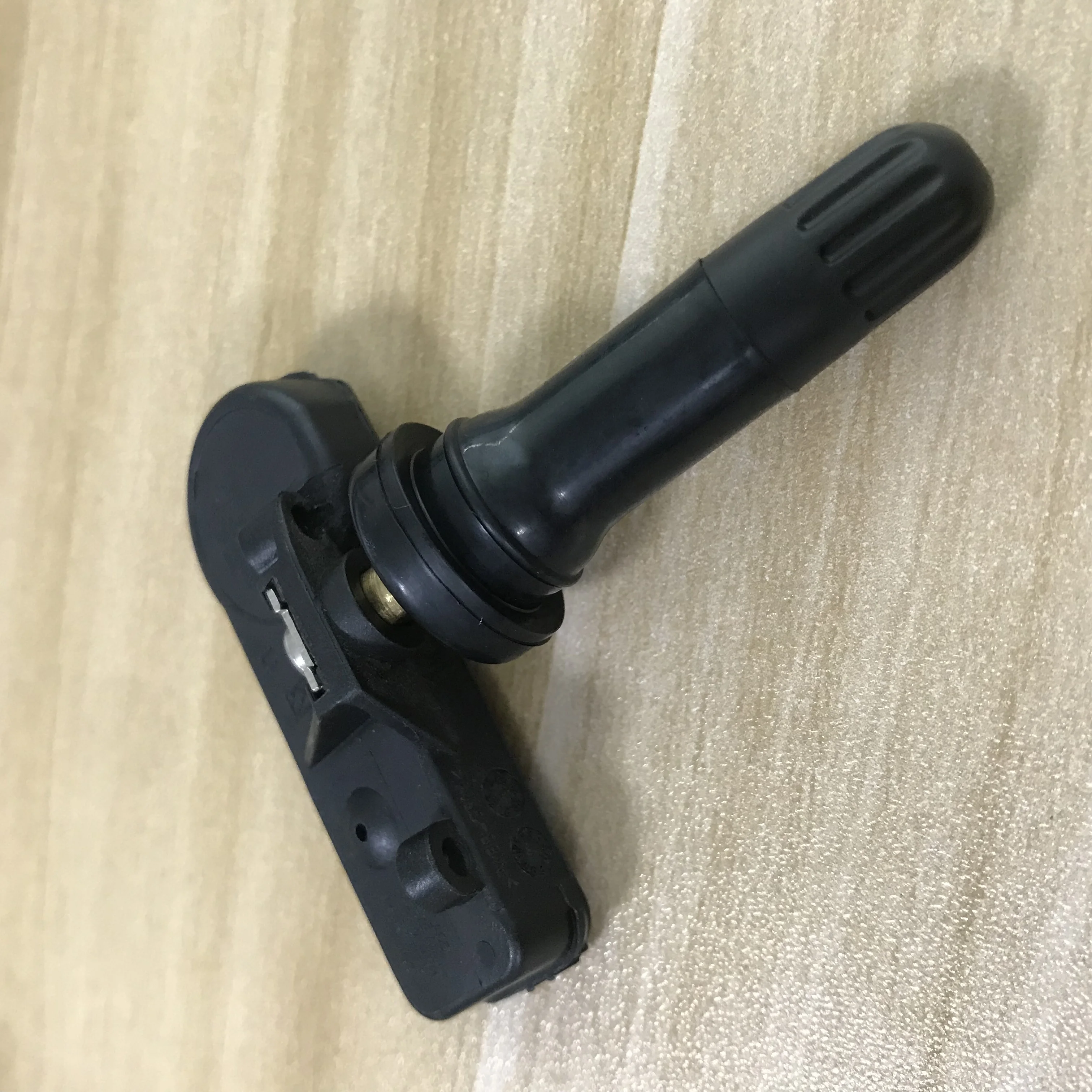 Q Tire Pressure Monitor Sensor 3666200V5000 TP3040001 For Jac Refine A60 Heyue A30 Refine M4 M2 S2 S5 T6 433MHZ Tpms Sensor
Q Tire Pressure Monitor Sensor 3666200V5000 TP3040001 For Jac Refine A60 Heyue A30 Refine M4 M2 S2 S5 T6 433MHZ Tpms Sensor