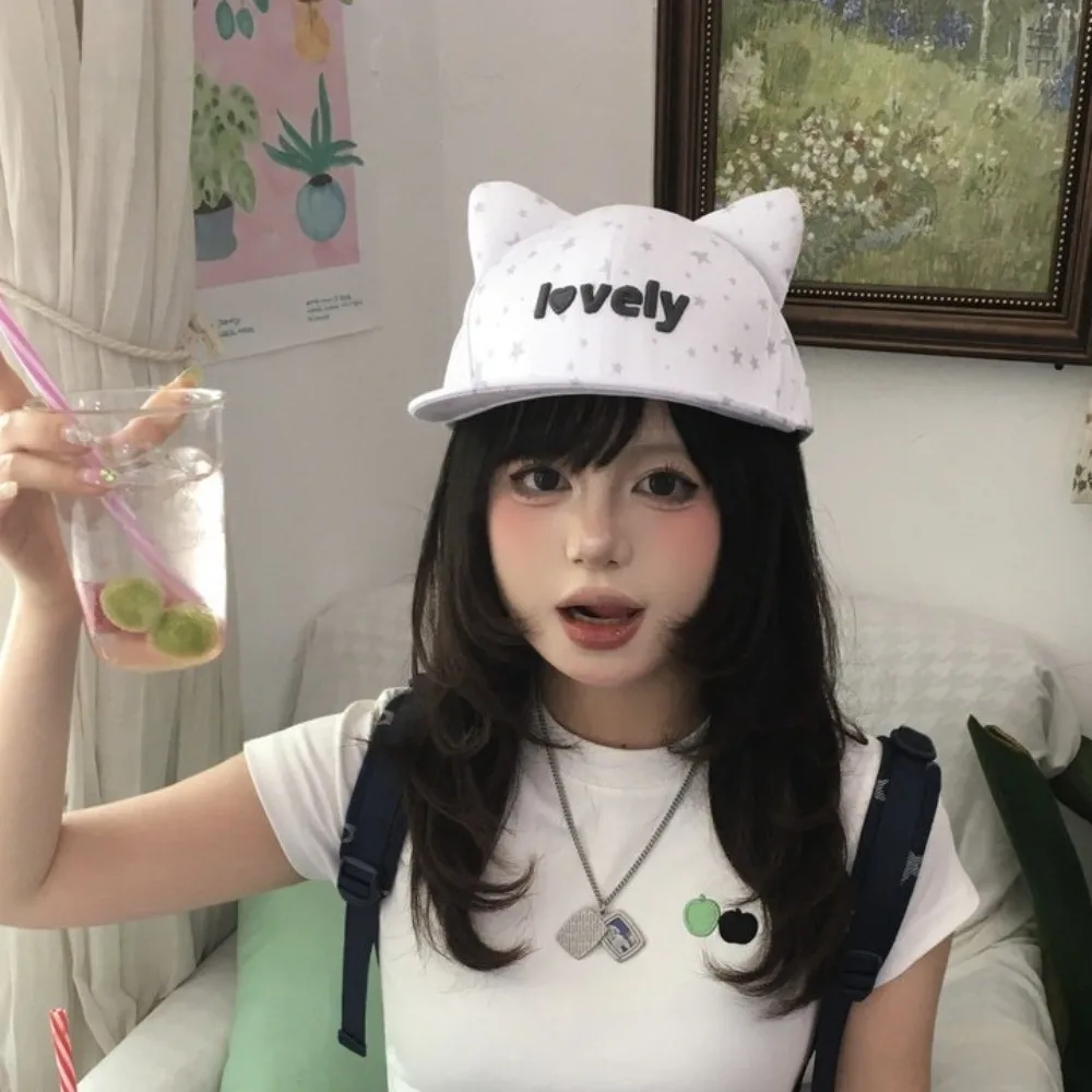 Модная бейсболка Kawaii с кошачьими ушками, регулируемая бейсбольная кепка с девчачьим звездным узором, дышащая милая фуражка в стиле аниме для женщин и девочек
Модная бейсболка Kawaii с кошачьими ушками, регулируемая бейсбольная кепка с девчачьим звездным узором, дышащая милая фуражка в стиле аниме для женщин и девочек