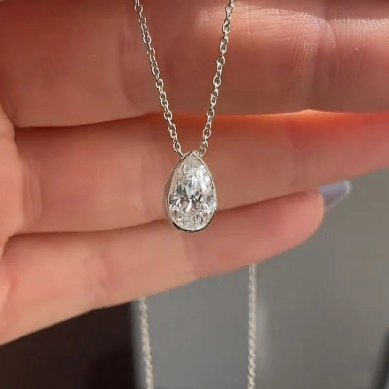 Ehhai 2.5CT Pear Cut Moissanite Waterdrop Solitaire Pendant Necklace Chain for Women 14K Gold Filled Fine Jewelry Wedding Gifts
Ehhai 2.5CT Pear Cut Moissanite Waterdrop Solitaire Pendant Necklace Chain for Women 14K Gold Filled Fine Jewelry Wedding Gifts