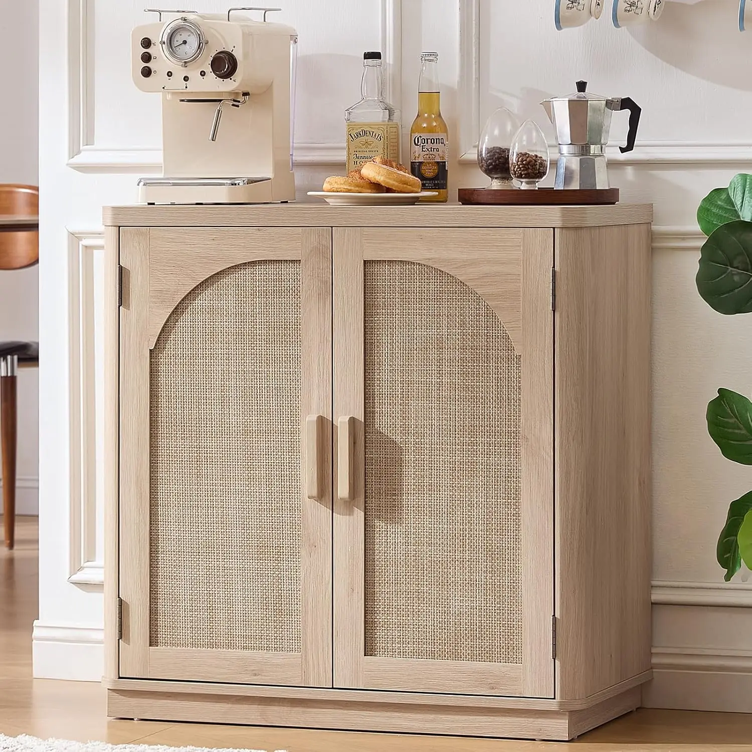 Natural Rattan Sideboard Buffet Cabinet with Arch Doors Adjustable Shelves for Kitchen Living Room 31.5", Customized
Natural Rattan Sideboard Buffet Cabinet with Arch Doors Adjustable Shelves for Kitchen Living Room 31.5", Customized