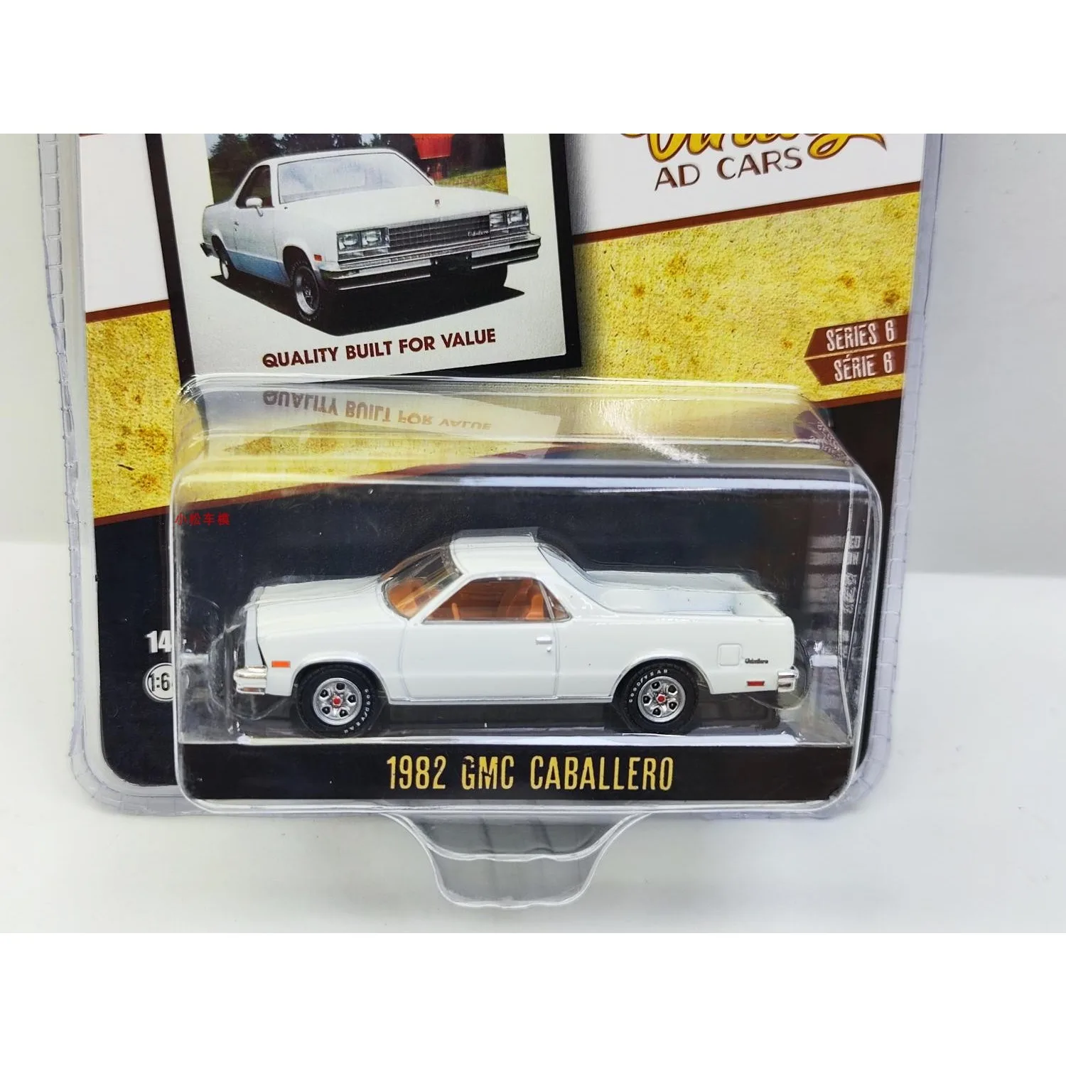 1:64 Ретро рекламный автомобиль серии 6-1982 GMC Caballero Advanced Collection Орнамент Модели автомобилей
1:64 Ретро рекламный автомобиль серии 6-1982 GMC Caballero Advanced Collection Орнамент Модели автомобилей