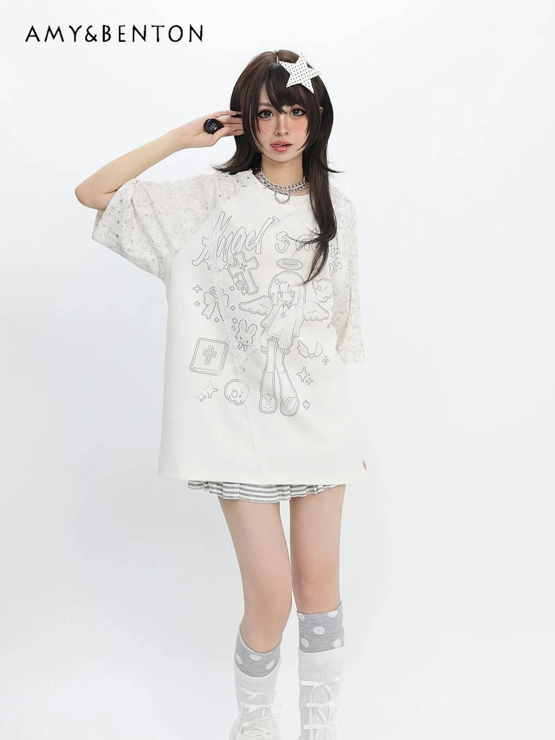 Y2K Subculture Splicing Lace Anime Print Short-sleeved Top Women Gothic Harajuku Style Oversized T Shirt Summer Hot Girl Tops
Y2K Subculture Splicing Lace Anime Print Short-sleeved Top Women Gothic Harajuku Style Oversized T Shirt Summer Hot Girl Tops