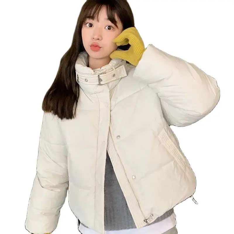 Fashion Korean Women's Winter Jacket 2024 Stand Neck Short Cotton Parkas Loose and thickened high neck New outerwear
Fashion Korean Women's Winter Jacket 2024 Stand Neck Short Cotton Parkas Loose and thickened high neck New outerwear