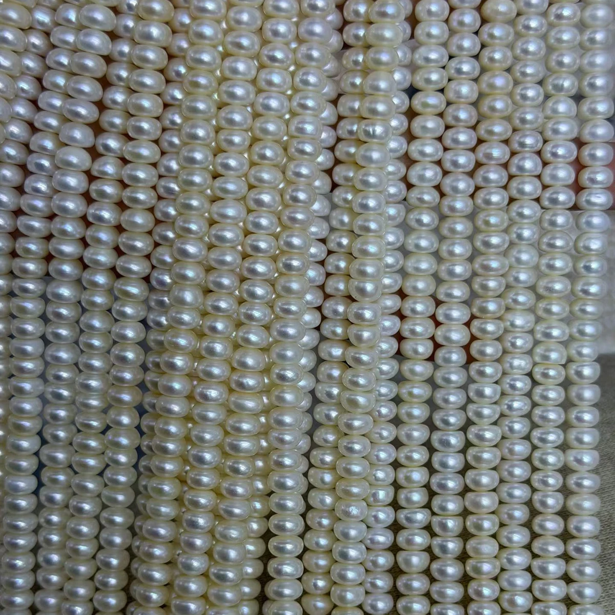 100% Natural Freshwater round Pearl Beads 6-7mm Four-Sided Semi-Finished DIY Jewelry Making Supplies for Necklaces Bracelets
100% Natural Freshwater round Pearl Beads 6-7mm Four-Sided Semi-Finished DIY Jewelry Making Supplies for Necklaces Bracelets