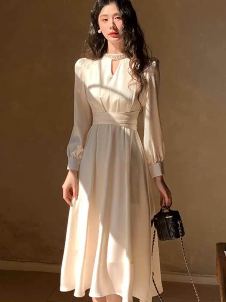 Elegant French Satin Vintage Midi Dress Spring 2025 New Office Lady Lace-up Long Sleeves Slim Wasit Korean Chic Vestidos Basics
Elegant French Satin Vintage Midi Dress Spring 2025 New Office Lady Lace-up Long Sleeves Slim Wasit Korean Chic Vestidos Basics