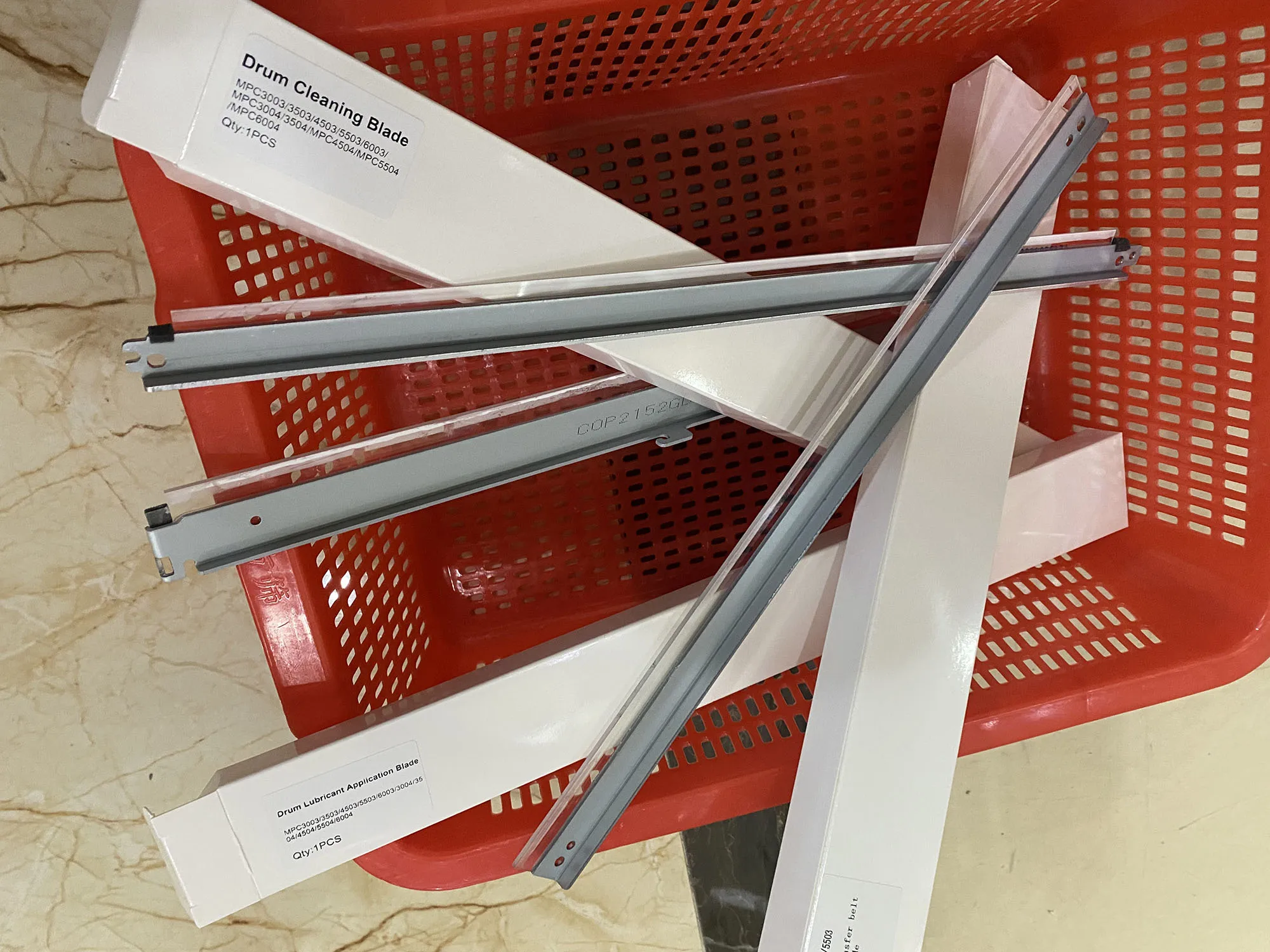 Чистящее лезвие для RICOH C3003 C3503 C4503 C5503 C3004 C3504 C4504 C5504 C6004 MPC 3003 3503 4503 5503 3004 3504 4504 Набор барабанов
Чистящее лезвие для RICOH C3003 C3503 C4503 C5503 C3004 C3504 C4504 C5504 C6004 MPC 3003 3503 4503 5503 3004 3504 4504 Набор барабанов