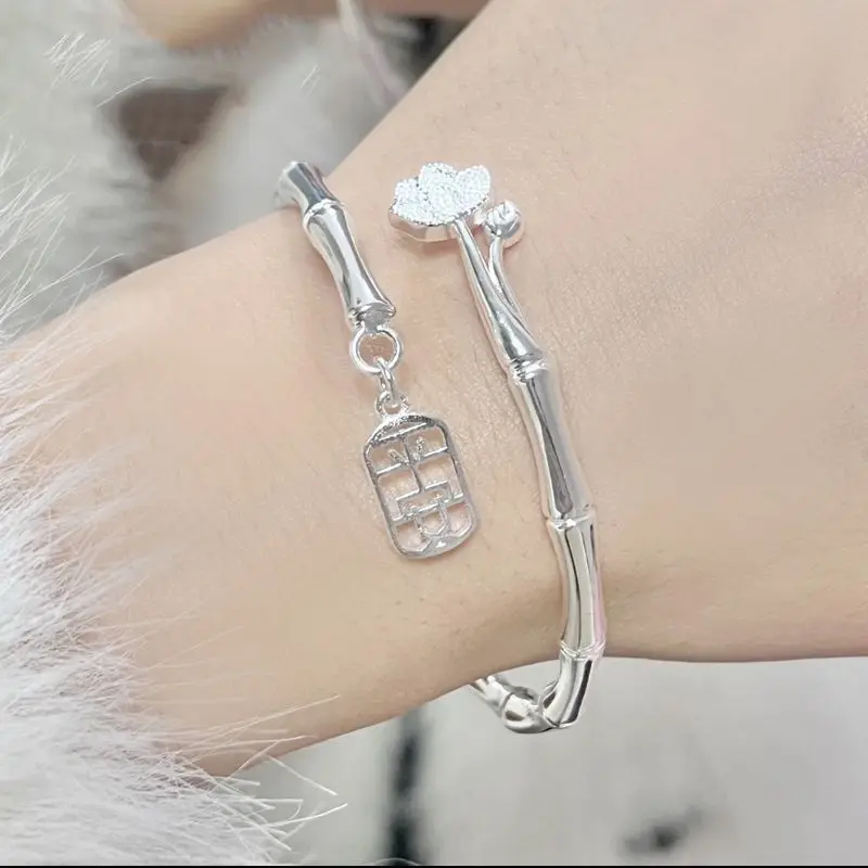 NewS999Bamboo Lotus Bracelet Peace Bamboo Lotus Adjustable Bracelet for Women Birthday Mother's Day Gift
NewS999Bamboo Lotus Bracelet Peace Bamboo Lotus Adjustable Bracelet for Women Birthday Mother's Day Gift