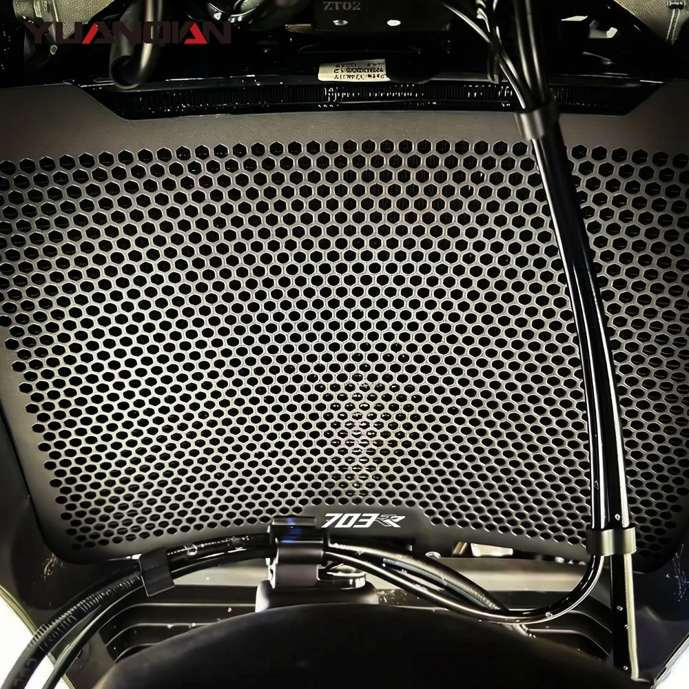 FOR ZONTES 703RR 2024-2026 Radiator Grille Guard Protection Cover Protect Protector 703R 703T 2025-2027 Accessories Motorcycle
FOR ZONTES 703RR 2024-2026 Radiator Grille Guard Protection Cover Protect Protector 703R 703T 2025-2027 Accessories Motorcycle