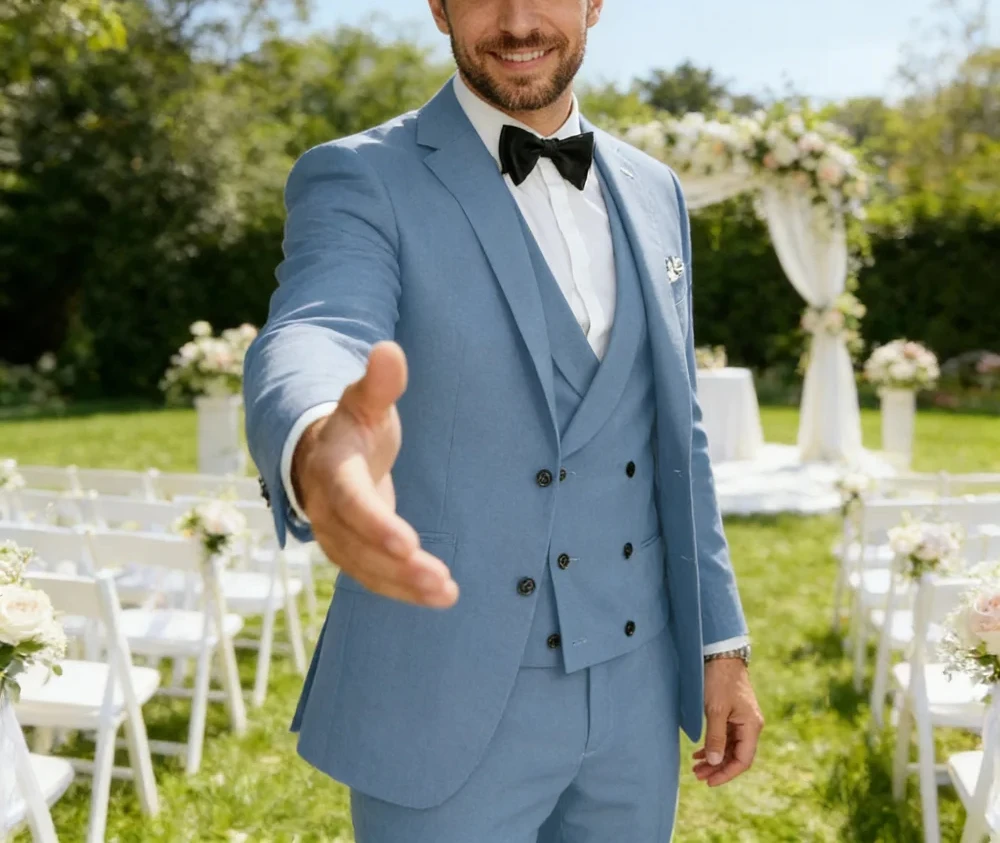 Elegant Ternos Masculinos 3-Piece Smoking Set with Notched Lapel Blazer Vest And Pants Formal Ensemble Men's Suit
Elegant Ternos Masculinos 3-Piece Smoking Set with Notched Lapel Blazer Vest And Pants Formal Ensemble Men's Suit