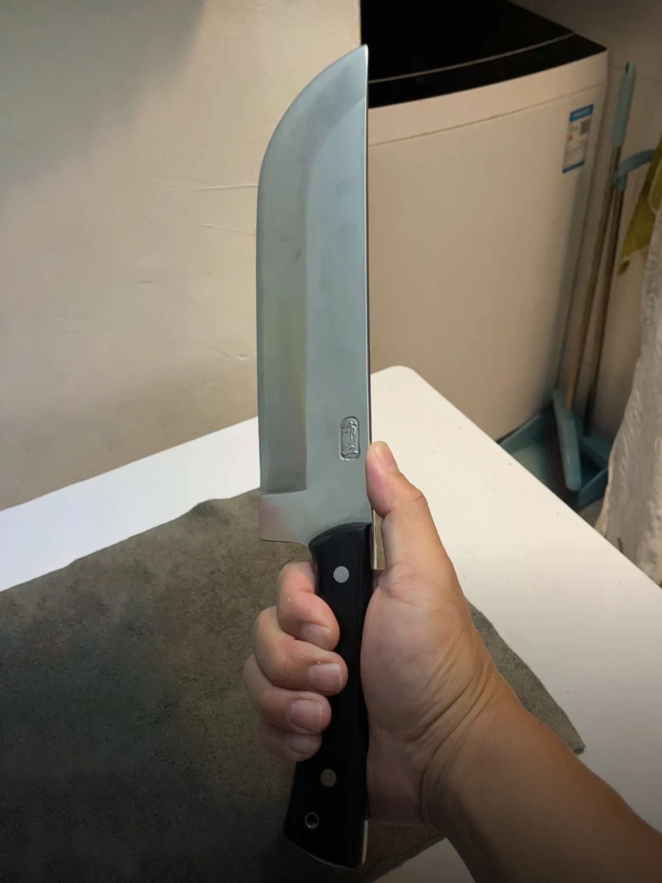 8,3-дюймовый нож-измельчитель по дереву, 3-слойный BG42, авиационное специальное стальное лезвие, острый измельчитель, тесак, кованые кухонные ножи ручной работы
8,3-дюймовый нож-измельчитель по дереву, 3-слойный BG42, авиационное специальное стальное лезвие, острый измельчитель, тесак, кованые кухонные ножи ручной работы