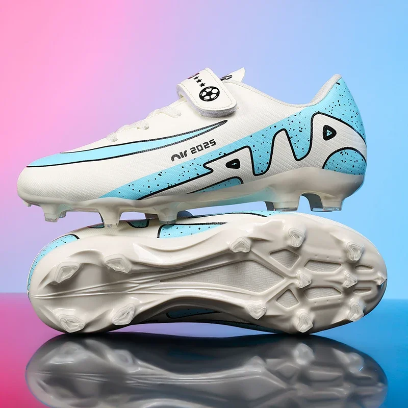 New Kid Boys Professional Soccer Shoes Ultralight FG Match Football Boots Non-Slip Sneakers Comfortable Sports Shoes Unisex
New Kid Boys Professional Soccer Shoes Ultralight FG Match Football Boots Non-Slip Sneakers Comfortable Sports Shoes Unisex