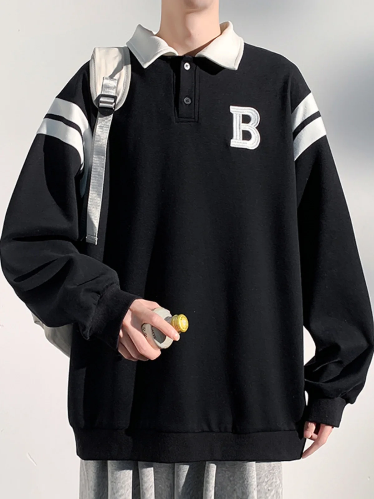 Trendy Youth Men's Clothing irt Collar Casual Sports Suit Autumn Sweatirt Pants Set for Students Comfortable Loose Fit
Trendy Youth Men's Clothing irt Collar Casual Sports Suit Autumn Sweatirt Pants Set for Students Comfortable Loose Fit
