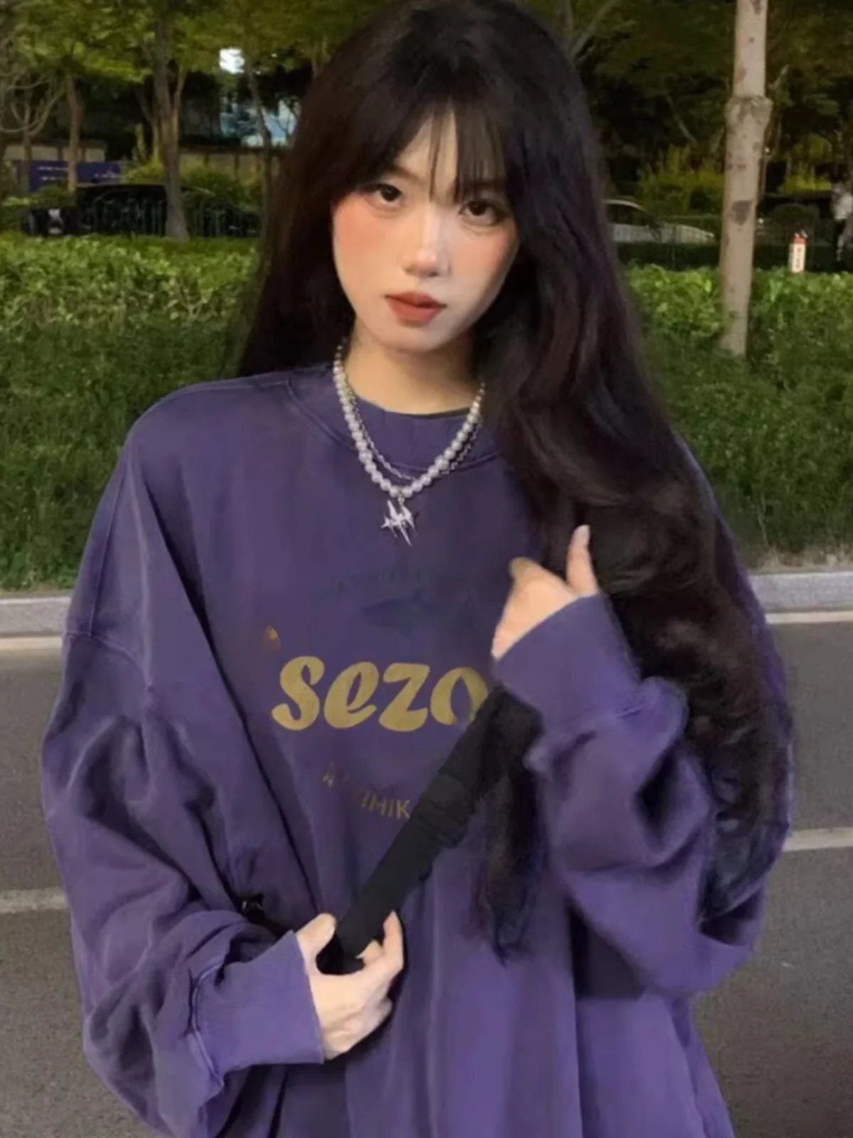 American Style Loose Fit round Neck Sweatshirt Women's Spring Autumn Student Top Coat Purple Color Retro Design Lazy Style
American Style Loose Fit round Neck Sweatshirt Women's Spring Autumn Student Top Coat Purple Color Retro Design Lazy Style