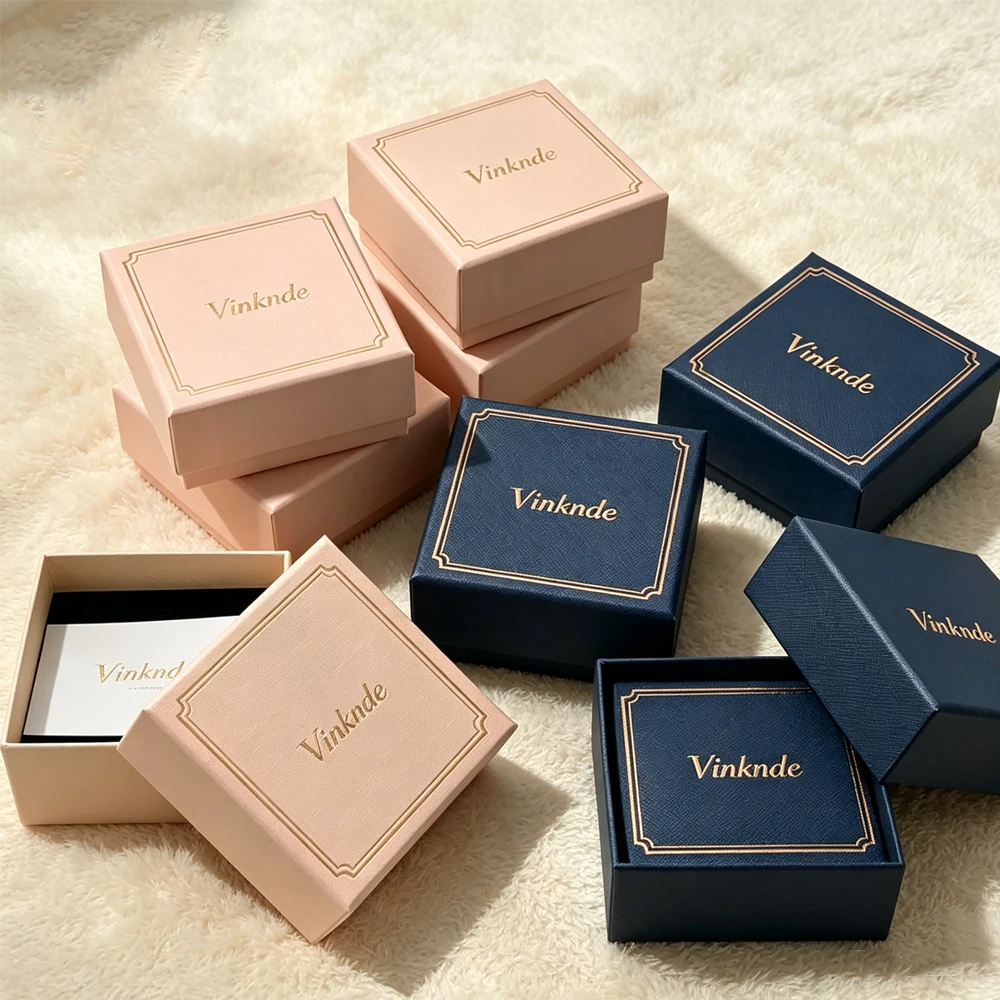 20/50/100PCS Jewelry Box Custom Logo Earring Rings Necklace Oil Storage Box Paper Organizers Jewelry Display Packaging Gift Case
20/50/100PCS Jewelry Box Custom Logo Earring Rings Necklace Oil Storage Box Paper Organizers Jewelry Display Packaging Gift Case