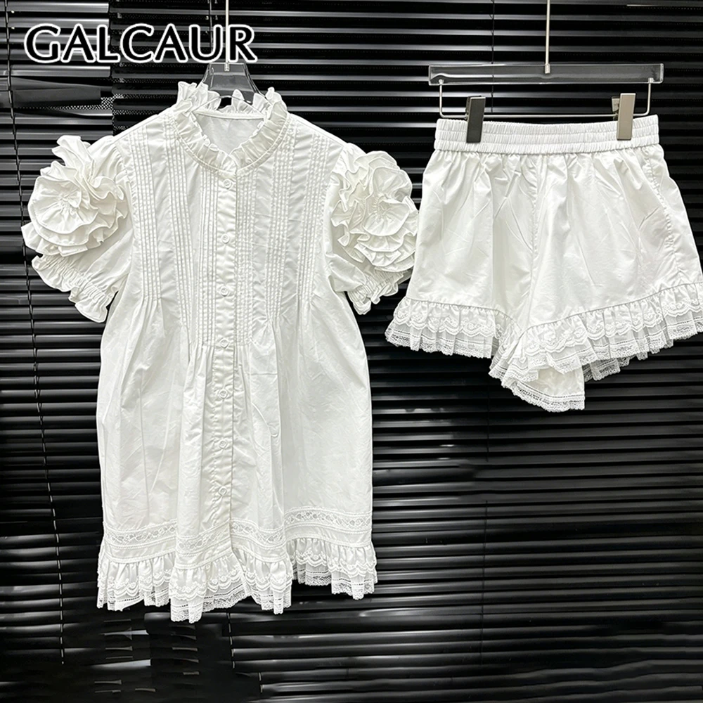 GALCAUR Solid Two Piece Sets for Women Round Neck Short Sleeves Spliced 3D Flower Top Patchwork Elastic Waist Shorts Sets Female
GALCAUR Solid Two Piece Sets for Women Round Neck Short Sleeves Spliced 3D Flower Top Patchwork Elastic Waist Shorts Sets Female