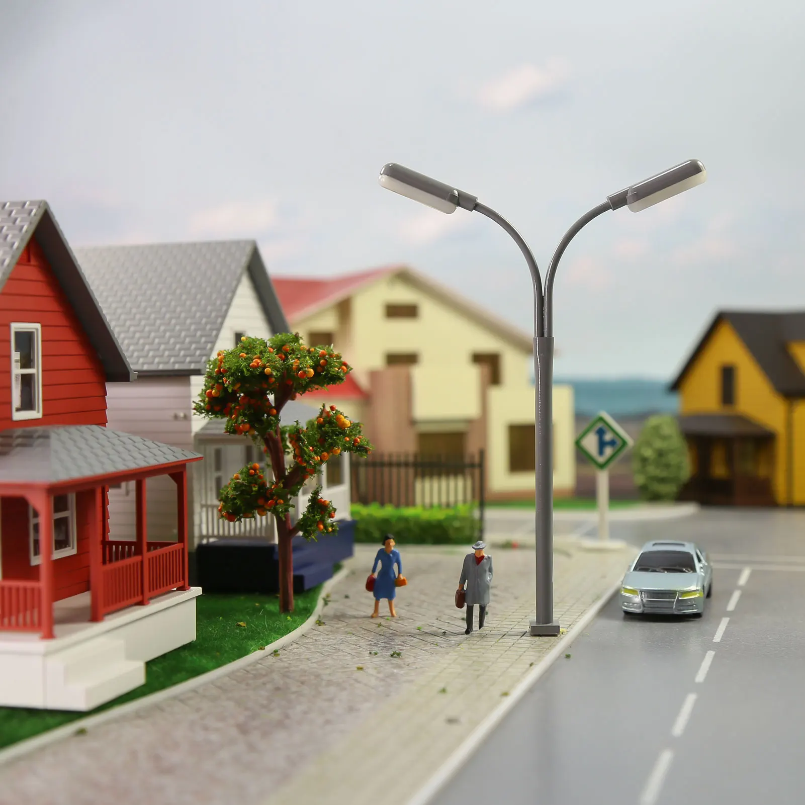 5pcs Model Trains HO Scale 1:87 Two-heads Lamp Street Light Warm White LEDs LD04HOWMGr
5pcs Model Trains HO Scale 1:87 Two-heads Lamp Street Light Warm White LEDs LD04HOWMGr