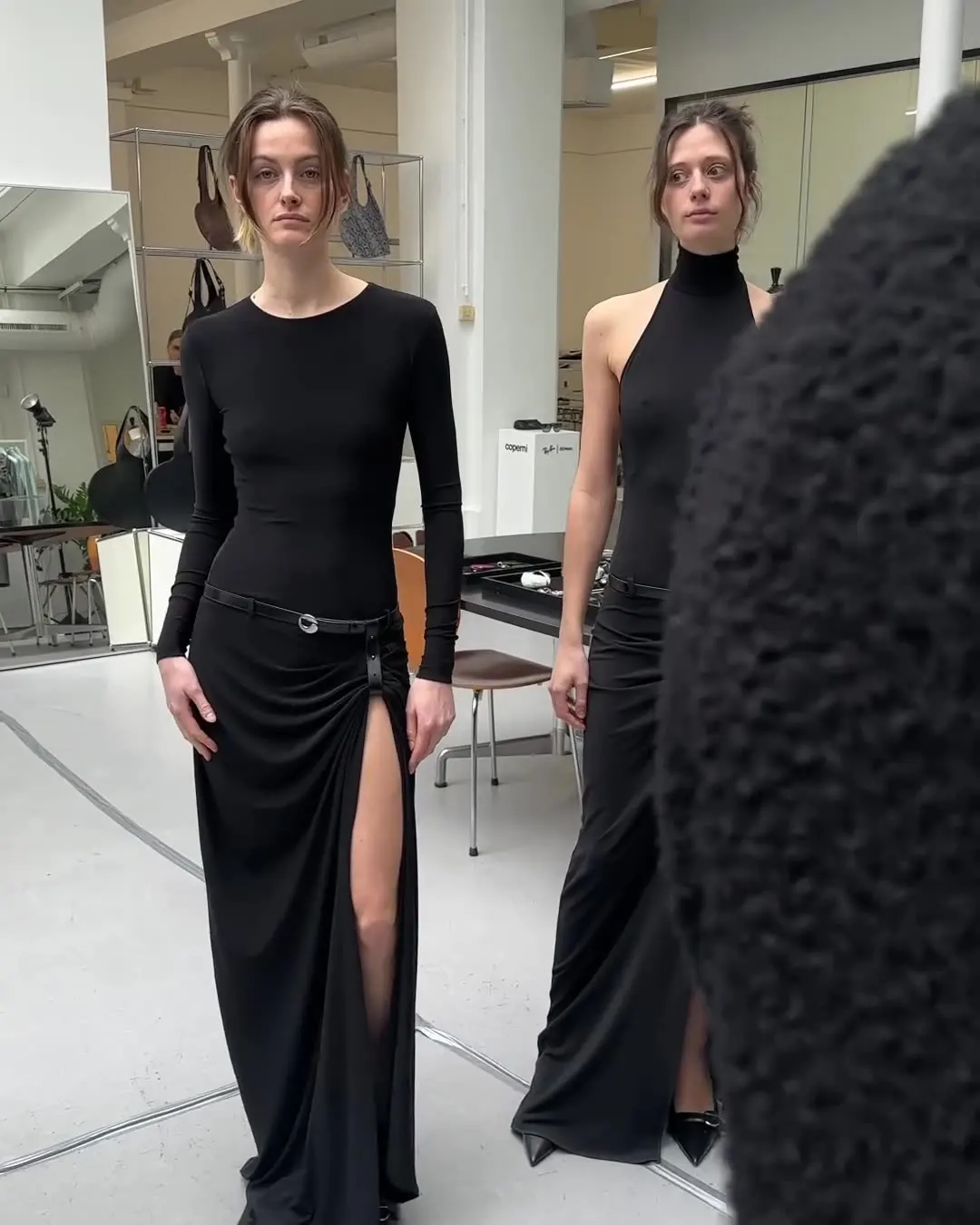 New high-end Women Celebrity Sexy Halter Backless Black Belt Maxi Long Gowns Dress 2025 Elegant Evening Party Club hot sales
New high-end Women Celebrity Sexy Halter Backless Black Belt Maxi Long Gowns Dress 2025 Elegant Evening Party Club hot sales