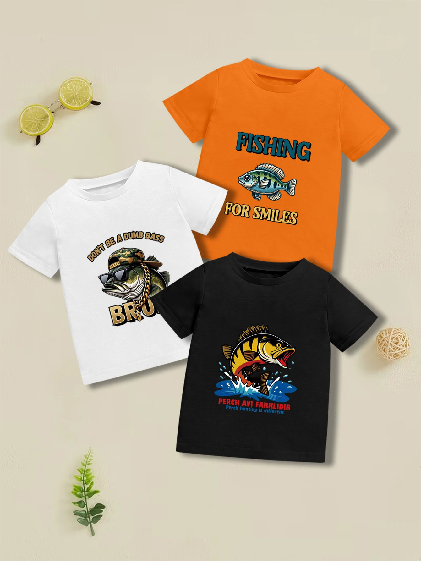 3 pieces: Summer Boys Casual T-shirt Cartoon Fish Print
3 pieces: Summer Boys Casual T-shirt Cartoon Fish Print