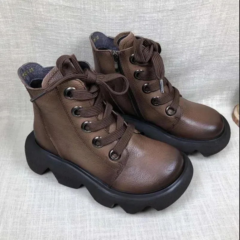 New Women Autumn Handmade Retro Ankle Boots Leather Lace-up Platform Snow Boots Women Winter Boots Warm Short Boots
New Women Autumn Handmade Retro Ankle Boots Leather Lace-up Platform Snow Boots Women Winter Boots Warm Short Boots