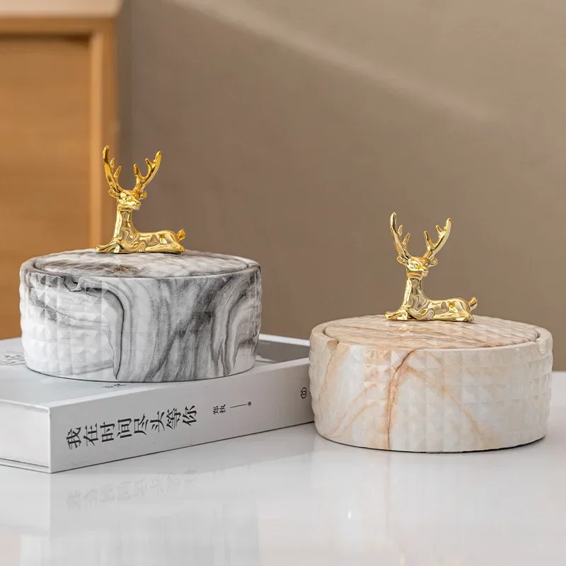 Modern Gold-plated Marbled Ceramic Ashtray Abstract Golden Deer Ashtray with Lid Windproof Storage Box for Home Decoration Gift
Modern Gold-plated Marbled Ceramic Ashtray Abstract Golden Deer Ashtray with Lid Windproof Storage Box for Home Decoration Gift