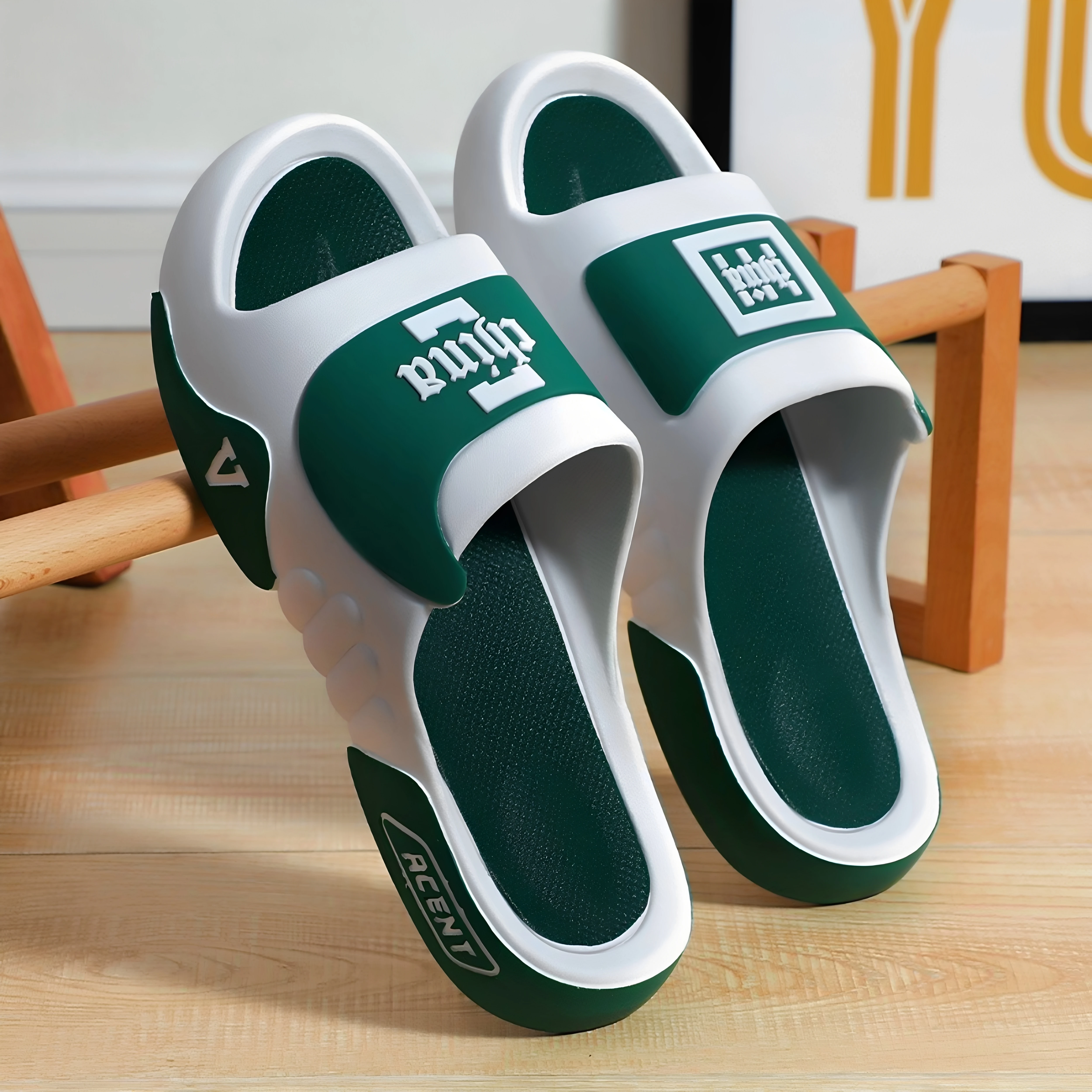 Teenage Boys Summer Outdoor Wearable Anti-Slip Wear-Resistant Slippers Indoor Home Comfortable Flat Sandals Casual Slippers
Teenage Boys Summer Outdoor Wearable Anti-Slip Wear-Resistant Slippers Indoor Home Comfortable Flat Sandals Casual Slippers