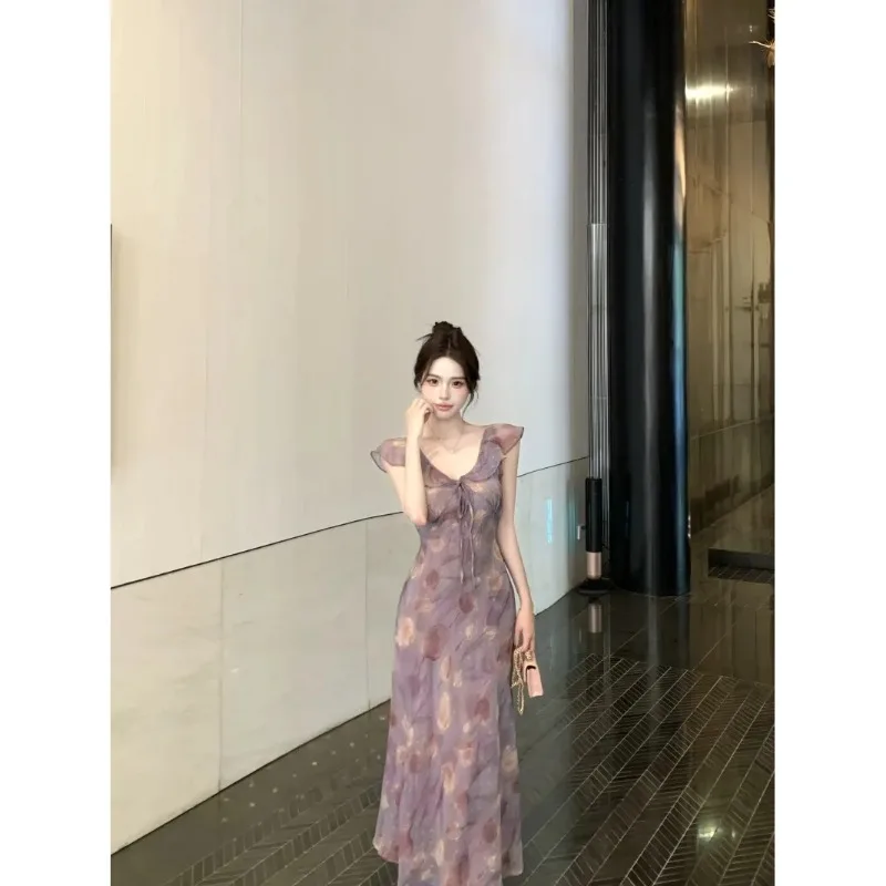 Women's Floral Print Ruffle Sleeve V-Neck Maxi Dress Chiffon Elegant Formal Evening Gown for Party
Women's Floral Print Ruffle Sleeve V-Neck Maxi Dress Chiffon Elegant Formal Evening Gown for Party
