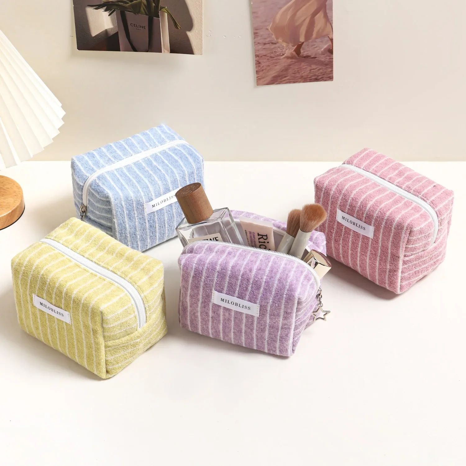 Matching Striped Towel Cloth Cosmetic Bag Portable Clutch Storage Bag Travel Cute Change Bag Earphone Bag
Matching Striped Towel Cloth Cosmetic Bag Portable Clutch Storage Bag Travel Cute Change Bag Earphone Bag