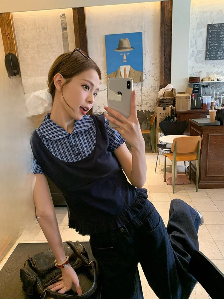 Summer Neck Plaid Short Sleeve T-Shirt Women's Fake Two-Piece Hemline Creative Commute Style Korean Fit Sizing
Summer Neck Plaid Short Sleeve T-Shirt Women's Fake Two-Piece Hemline Creative Commute Style Korean Fit Sizing