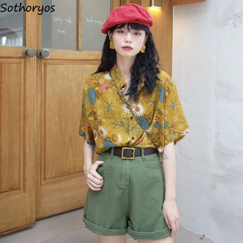 Short Sleeve Shirt Women Retro Aesthetic Print Baggy Tops Summer Cute Youths Leisure Fashion Streetwear Harajuku Unisex Camisas
Short Sleeve Shirt Women Retro Aesthetic Print Baggy Tops Summer Cute Youths Leisure Fashion Streetwear Harajuku Unisex Camisas