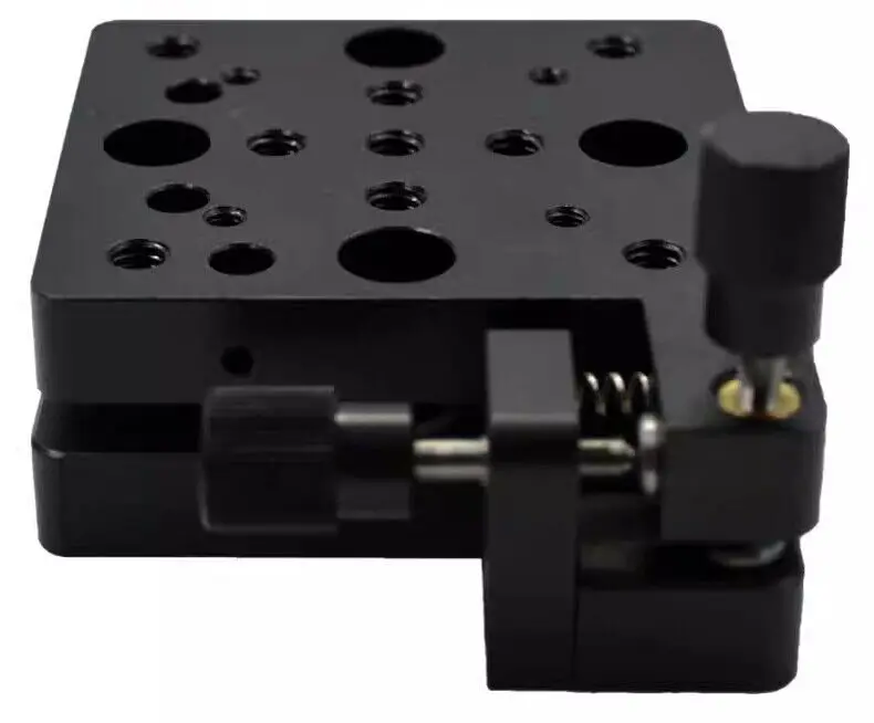 Оптический двухосевой наклонный стол с ручной регулировкой, прецизионная платформа для измерения углового смещения, 2-осевая регулировочная платформа для лазерного оптического оборудования
Оптический двухосевой наклонный стол с ручной регулировкой, прецизионная платформа для измерения углового смещения, 2-осевая регулировочная платформа для лазерного оптического оборудования