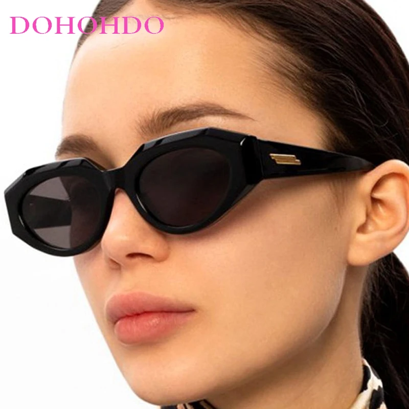DOHOHDO New Fashion Punk Oval Sunglasses Women Vintage Cat Eye Sunglasses Men Steampunk Leopard Orange Glasses UV400 Eyewear
DOHOHDO New Fashion Punk Oval Sunglasses Women Vintage Cat Eye Sunglasses Men Steampunk Leopard Orange Glasses UV400 Eyewear