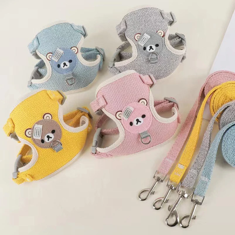 Dog leash Winnie the harness leash cat walking dog small dog Teddy vest style harness pet supplies
Dog leash Winnie the harness leash cat walking dog small dog Teddy vest style harness pet supplies