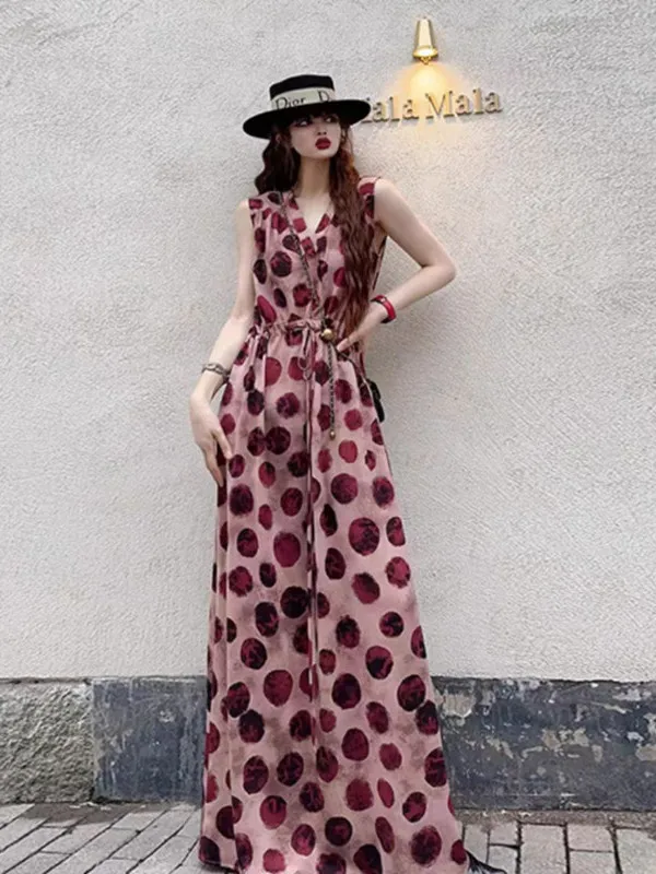 Pure Poet New Large Polka Dot Dress Women Summer High End Feeling Waist Inward Long Vest Dress Trendy Korean Style V-neck Dress
Pure Poet New Large Polka Dot Dress Women Summer High End Feeling Waist Inward Long Vest Dress Trendy Korean Style V-neck Dress