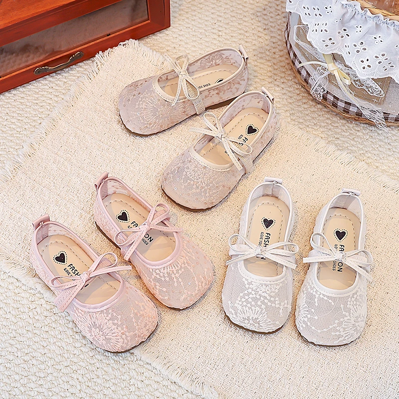 Summer Girl's Sandals Floral Air Mesh Sweet Kids Flat Shoes Elastic Band Shallow Breathable Children Princess Shoes 21-34
Summer Girl's Sandals Floral Air Mesh Sweet Kids Flat Shoes Elastic Band Shallow Breathable Children Princess Shoes 21-34