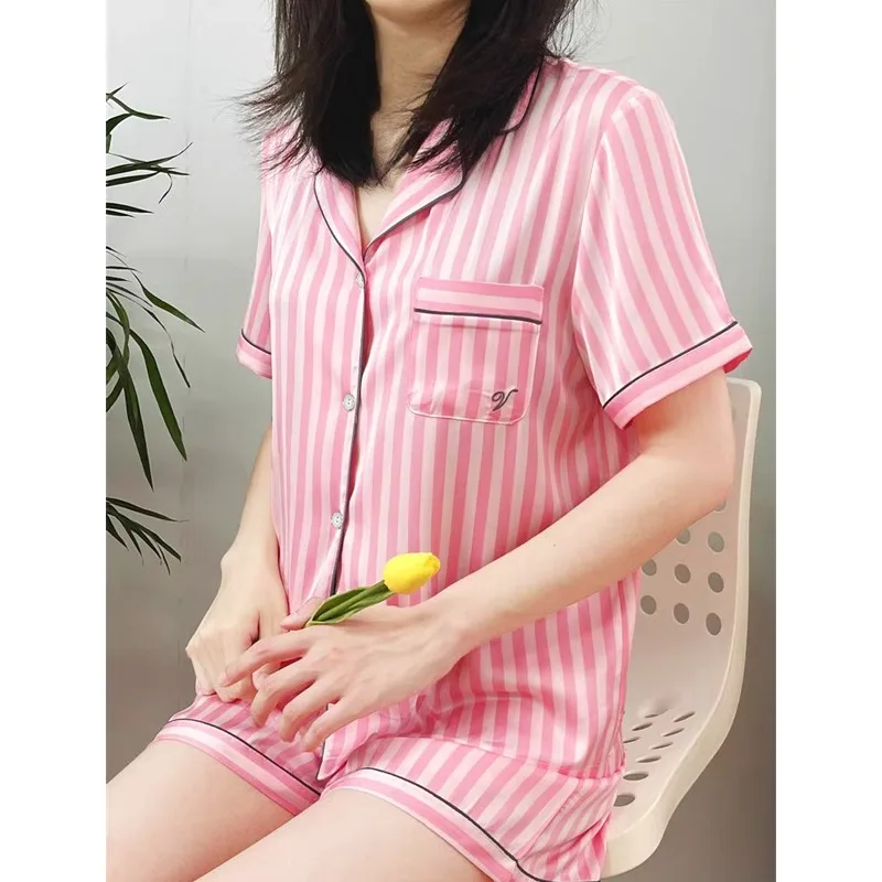 High-grade Striped Short-sleeved Pajamas for Women Summer Wear Thin Lapel Home Clothes Pajamas Set for Women Nightwear Nightie
High-grade Striped Short-sleeved Pajamas for Women Summer Wear Thin Lapel Home Clothes Pajamas Set for Women Nightwear Nightie