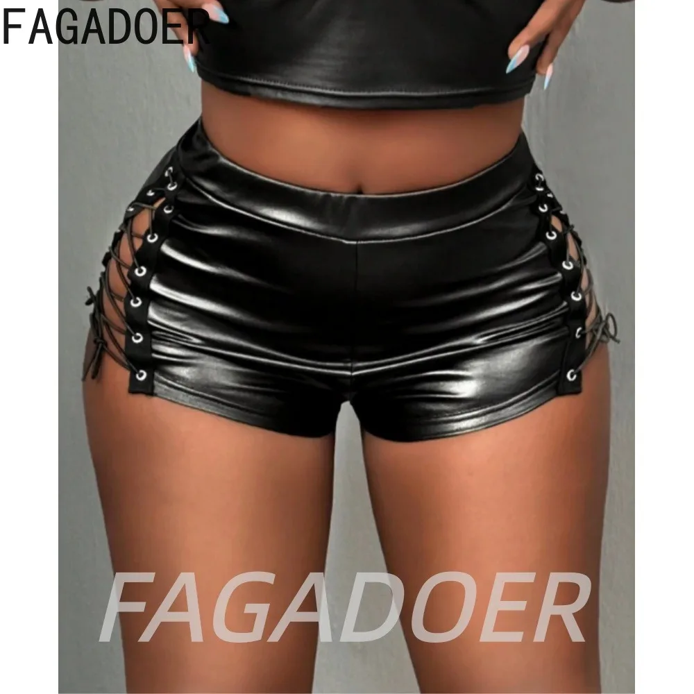 FAGADOER Punk Streetwear Stretchy Leather Shorts New Sexy Black Side Lace-up Bodycon Hot Shorts Cool Girl Music Festival Pants
FAGADOER Punk Streetwear Stretchy Leather Shorts New Sexy Black Side Lace-up Bodycon Hot Shorts Cool Girl Music Festival Pants